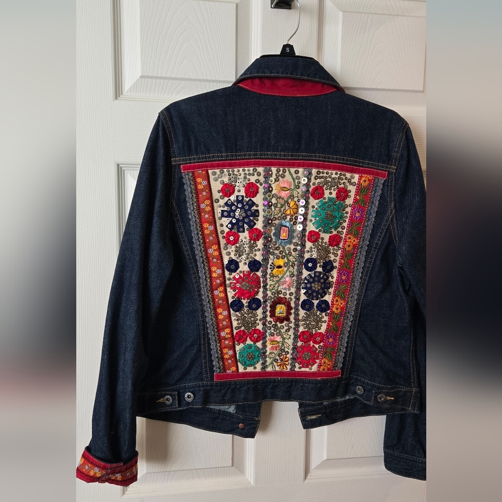 Lucky Brand Denim Jean Jacket with Embroidery Back & Leather Patch Women Size XL - Picture 1 of 7